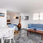 Albatross Apartament *