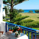 Albatross Apartment *