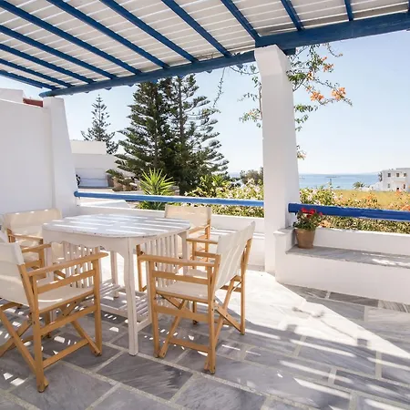 Albatross Holiday * Agios Sostis (Tinos)